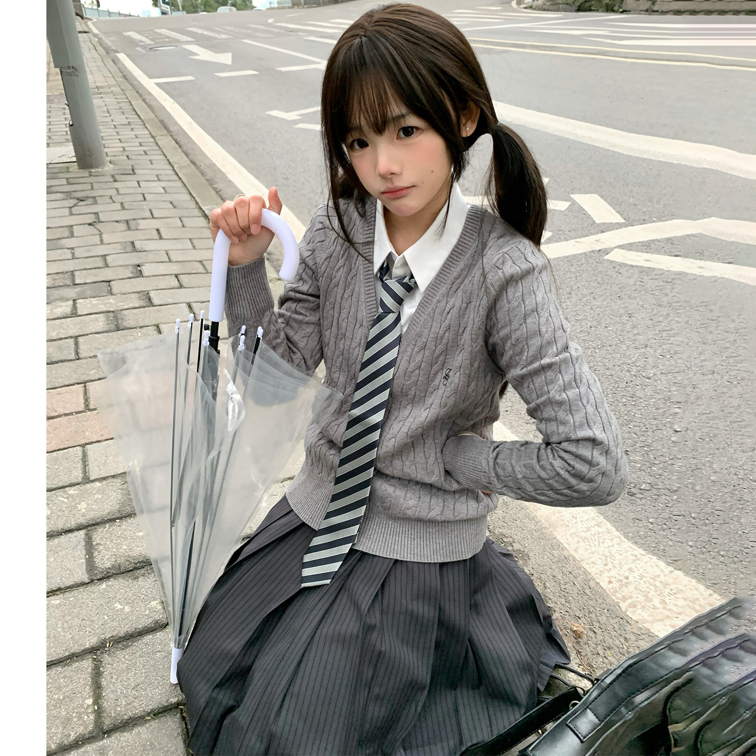 花千猪新品 小芝麻花毛衣 JK秋冬款套头针织毛衣学院风jk制服上衣