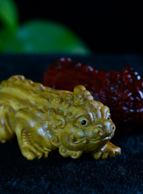 绿檀貔貅手把件紫檀木文玩把玩件