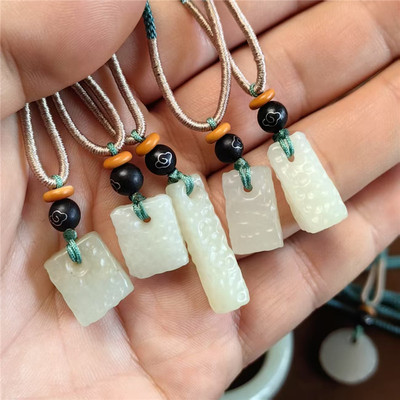 小石头25岁啦~抢福利挂件吊坠新疆和田玉山料籽料礼物每人限一份W