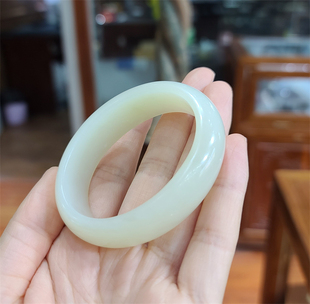 新疆和田白玉山料贵妃手镯摆件宝宝锁平安扣皮带扣XX06086