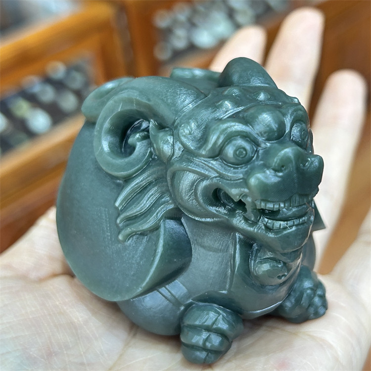 新疆和田青玉籽料貔貅摆件    弥勒佛观音挂件吊坠   xx19098