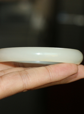 【收藏级】新疆和田羊脂玉籽料细腻油润福字镯子XX bxg1001 57