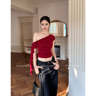 高级感紧身收腰露肩辣妹上衣 T恤女夏季 怪力酱 一字肩飘带斜肩短袖