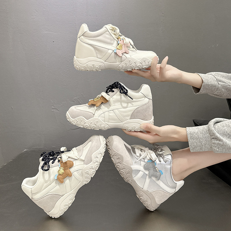 8cm内增高厚底小马德训板鞋女图片