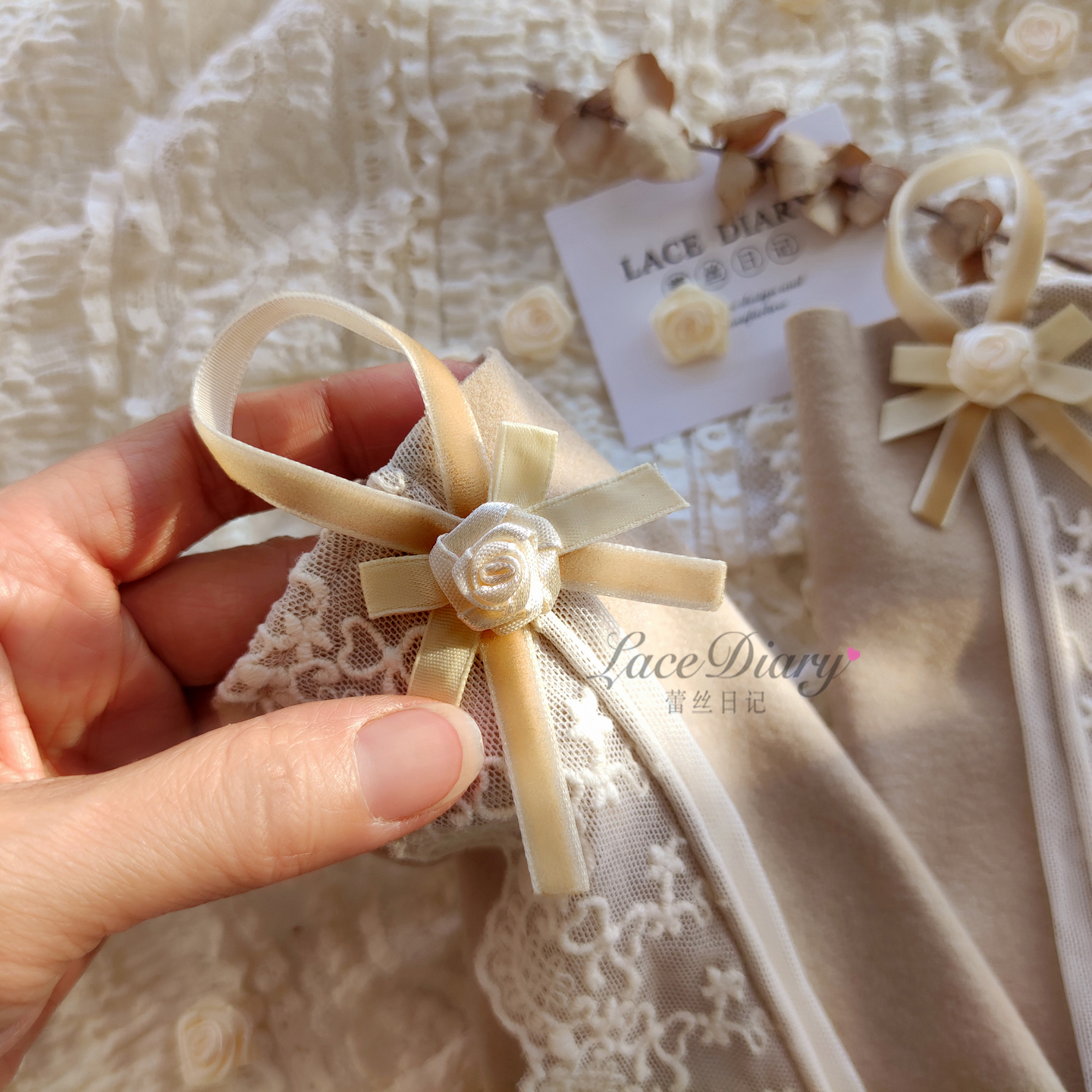 蕾丝日记德绒保暖萝莉群搭配手套