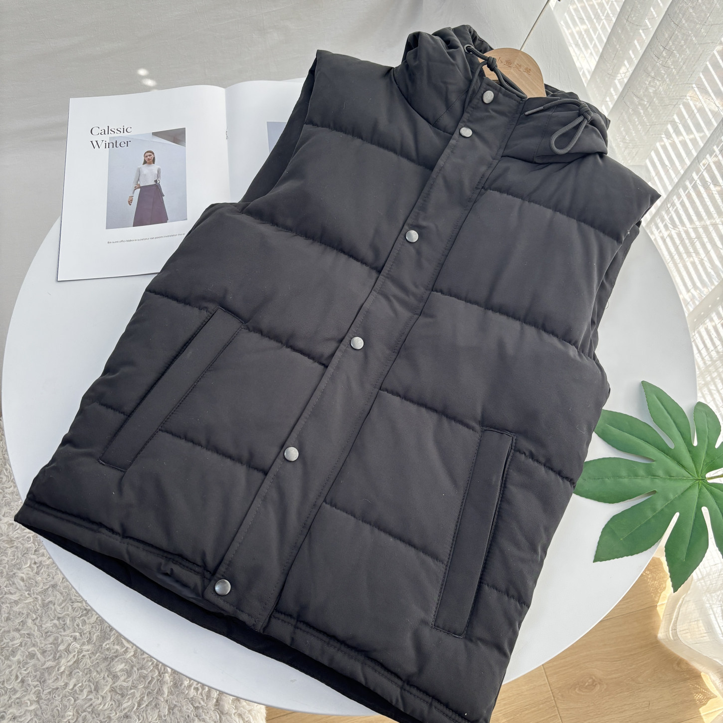 棉服马夹 冬季新款时尚百搭加厚保暖立领拉链连帽马甲18D2/001281