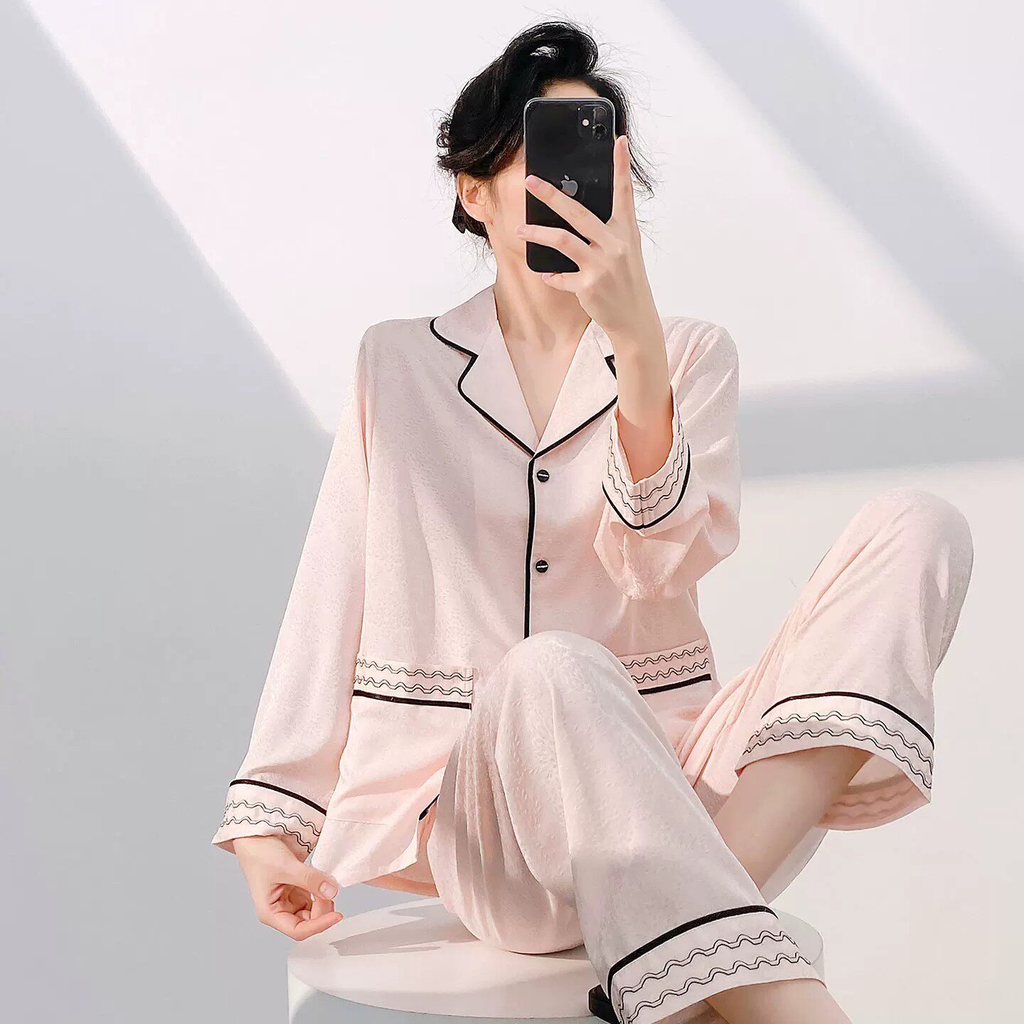 真丝法式提花长袖可外穿睡衣女