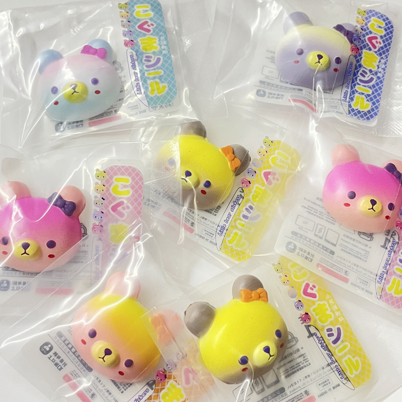 日本正版彩虹糖果小熊迷你捏捏乐减压玩具儿童学生挂饰手机贴装饰