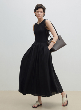 RAREST 本期王炸！不同材质拼接针织钩花无袖连衣裙中长裙