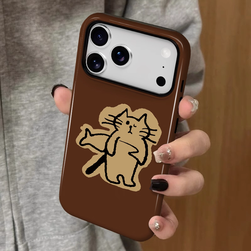 卡通抱鱼小猫适用iPhone16promax苹果17小米15新款mate70华为p80nova荣耀400菲林手机壳opporeno一加vivox200