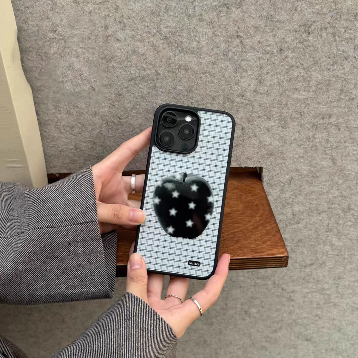 星星黑苹果简约格纹亚克力黑边适用苹果iPhone16promax手机壳15pro小米14Pro保护套华为mate60P70防摔三星S23