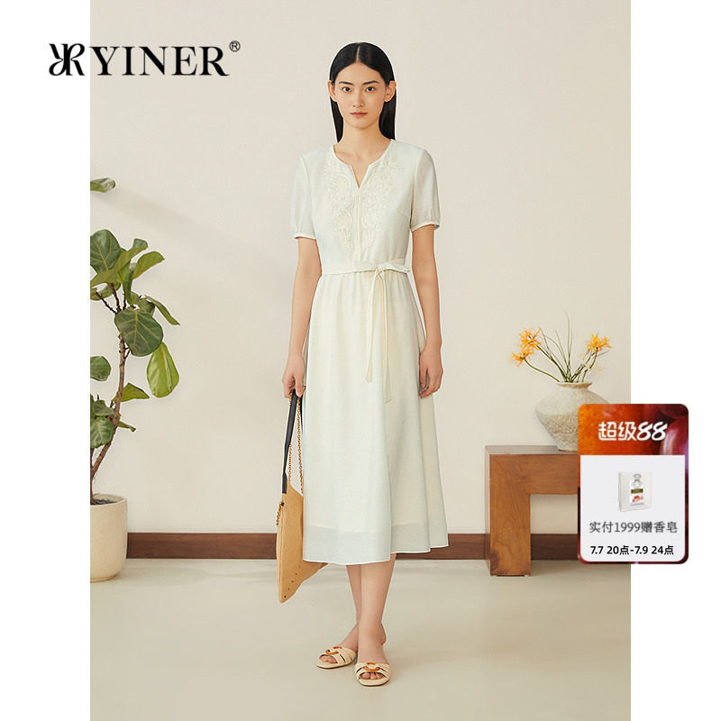 YINER音儿专选女装夏优雅海棠刺绣醋酸混纺灯笼花苞袖收腰连衣裙