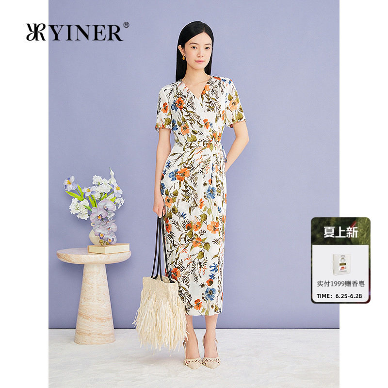 YINER音儿专选2026夏季新款优雅度假风艺术印花褶艺收腰V领