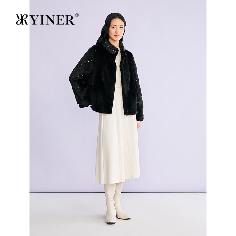 YINER音儿专选2026春季新款法式短款立领整貂母貂水貂毛皮草外套