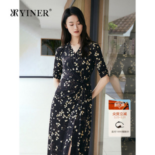 围裹式 YINER音儿专选2025夏新款 显瘦鹤望兰V领连衣裙 周末花园