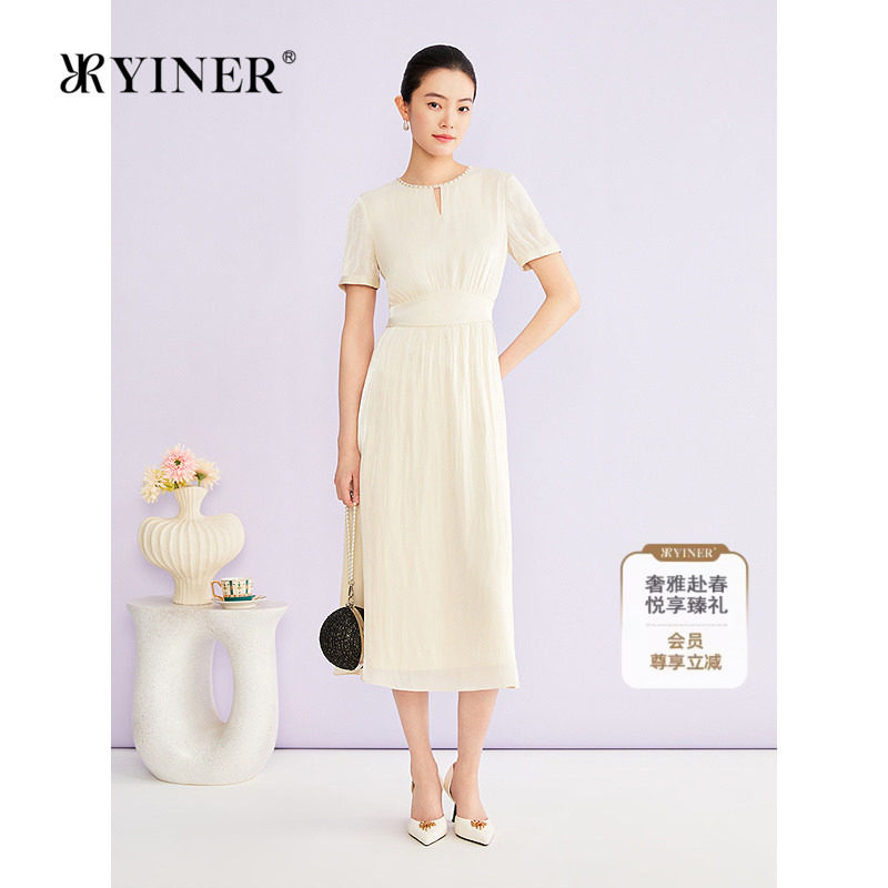YINER音儿专选2026夏季新款优雅钉珠圆领海岛丝高腰收褶连衣裙