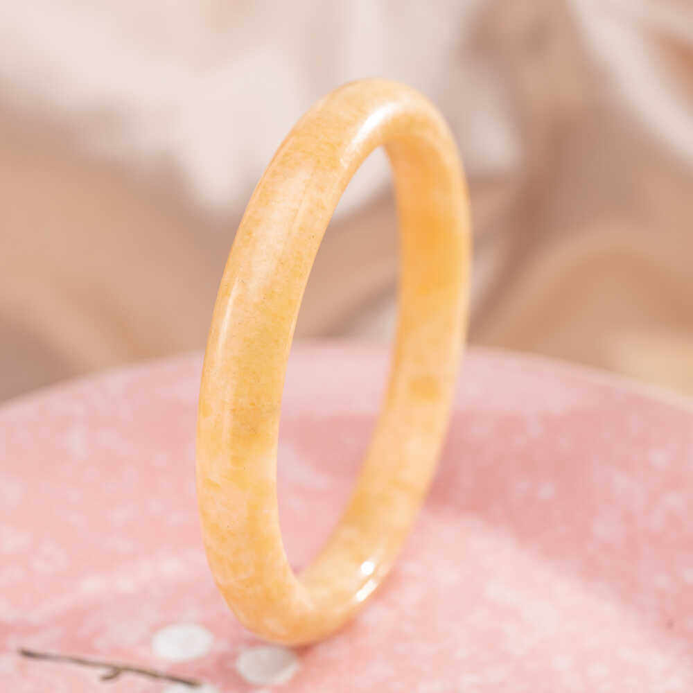 复古晚霞红手镯圆条女士简约米黄福镯手饰