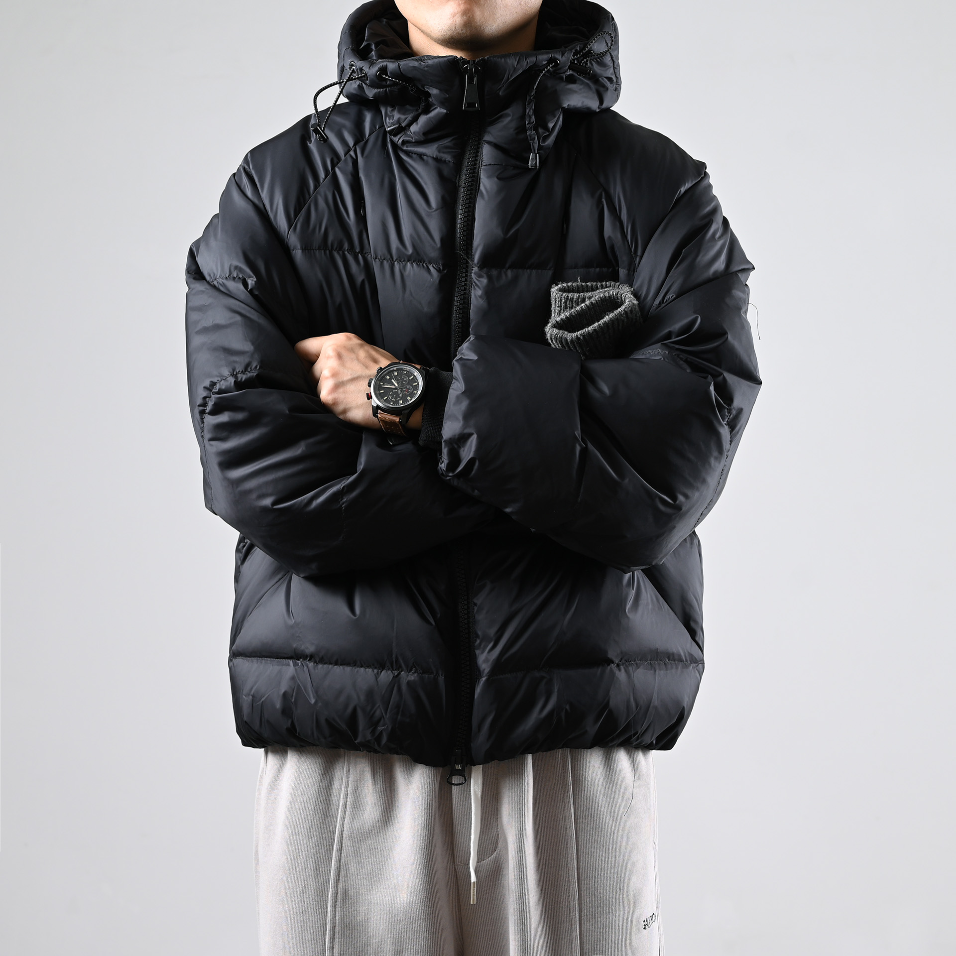 2025新款短款羽绒服男连帽加厚保暖轻量排骨百搭流行休闲外套