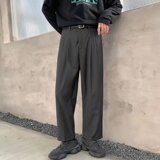 灰色