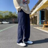 藏青色