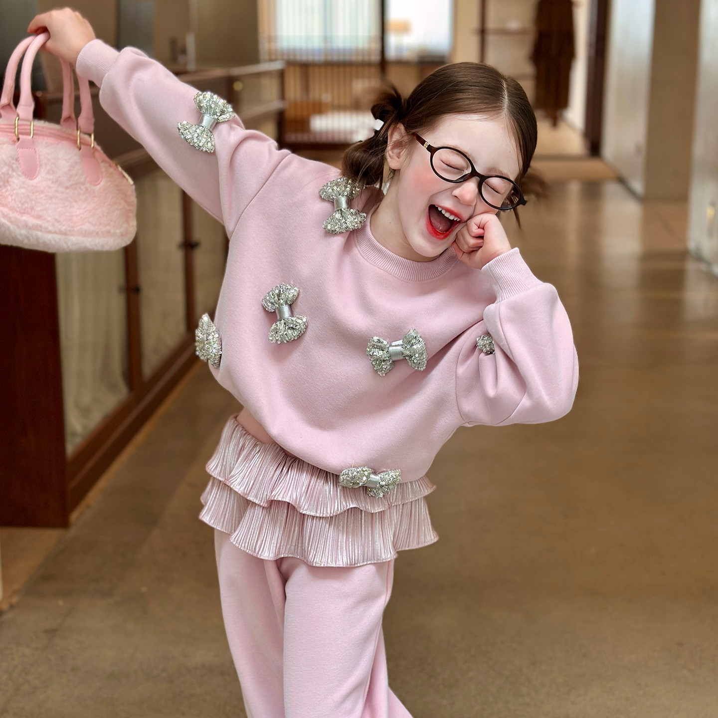 栀了成长记女童冬季加绒两件套