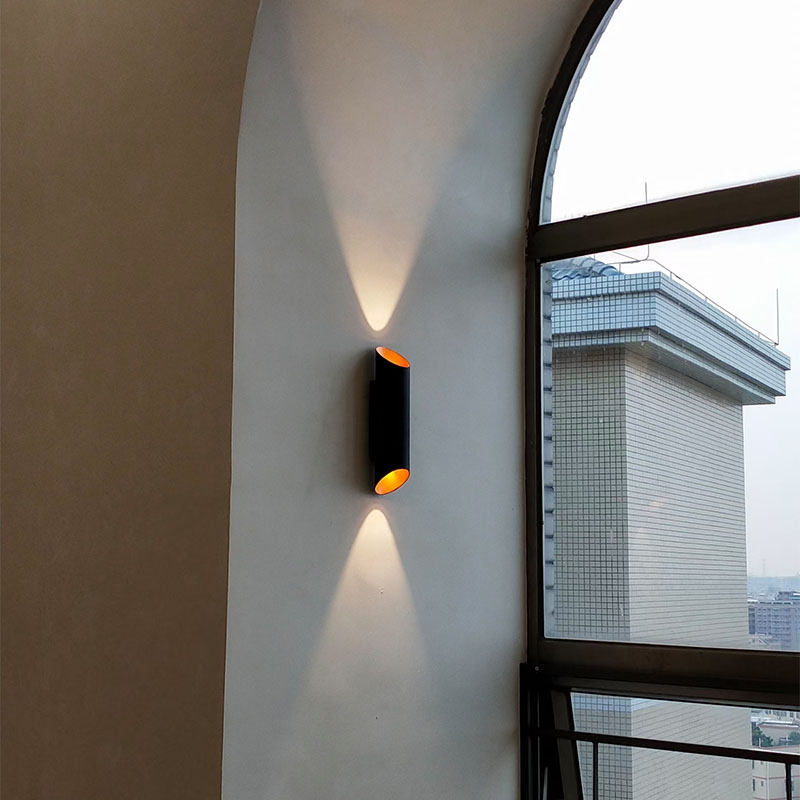 led壁灯户外防水黑金色射灯竹筒