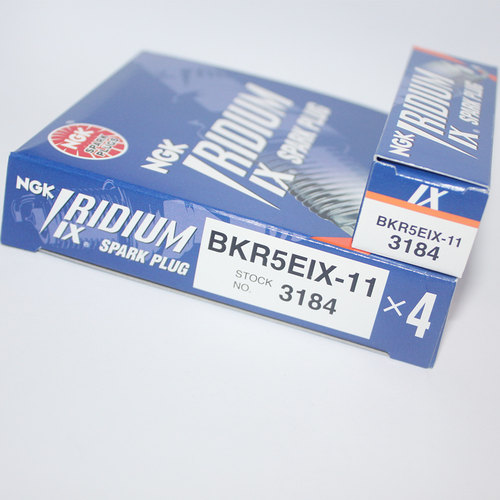 4G1315161864火花塞NGK铱金