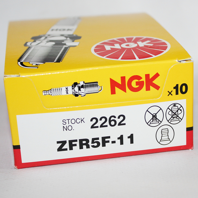 指南者水星船外机火花塞NGK