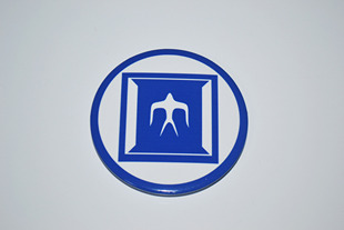 世界名校周边 东京工业大学 徽章胸针胸章冰箱贴启瓶器 可定制