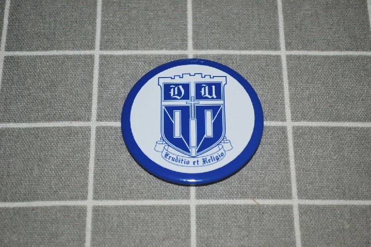 文化周边 世界名校校徽 杜克大学 徽章胸章胸针冰箱贴贴纸 可定制,模玩/动漫/周边/娃圈三坑/桌游,文化/体育周边,淘宝优惠券,粉丝福利购,淘宝优惠卷