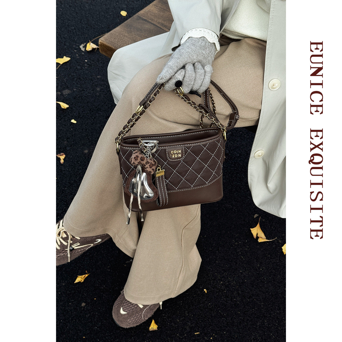 高级感菱格链条水桶包包女款轻奢小众时尚复古通勤腋下单肩斜挎包,箱包皮具/热销女包/男包,通用款女包,淘宝优惠券,粉丝福利购,淘宝优惠卷