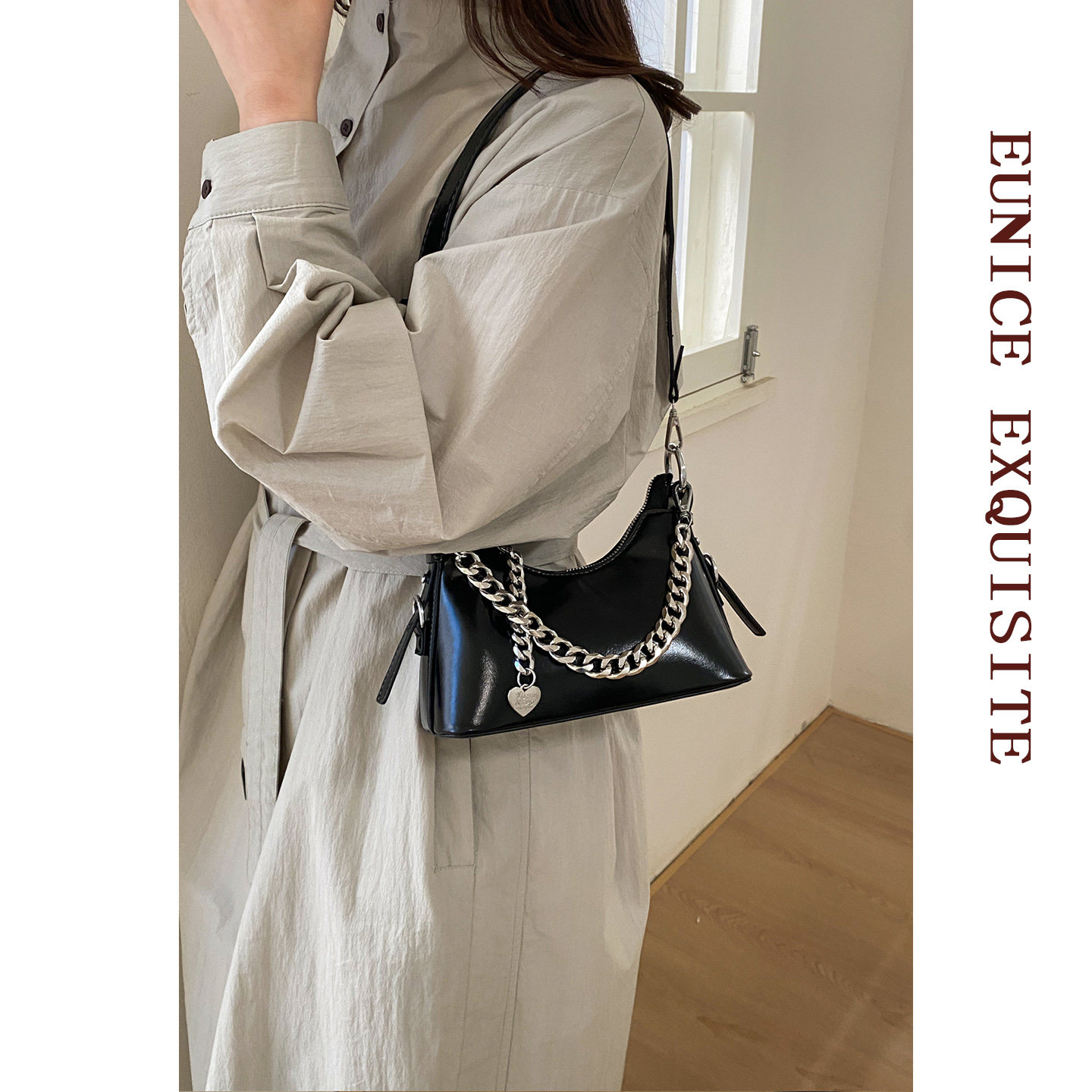 超火精致腋下包包女款高级质感真皮手提单肩包轻奢小众链条斜挎包