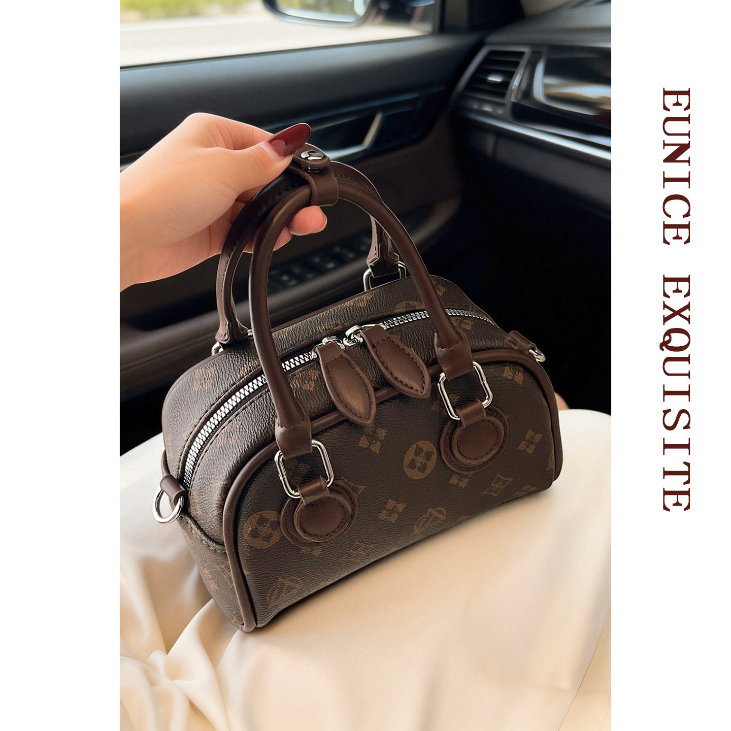 轻奢小众保龄球包包女款超火精致斜挎包复古高级感老花手提小拎包