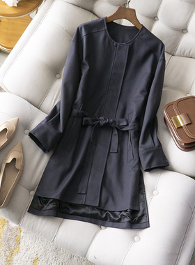 腔调感JI简风炭灰色系带简约圆领风衣24年春季新款中长款外套女