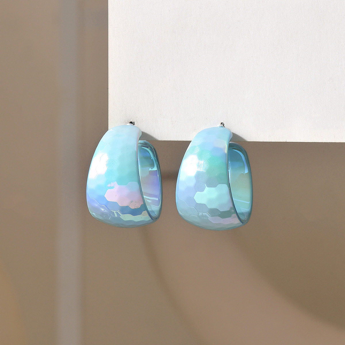 时尚耳环欧美幻彩宽C亚克力耳钉耳环夸张几何个性耳坠耳饰品女