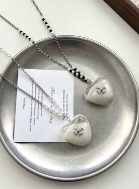 透明爱心十字架吊坠项链y2k女甜酷辣妹叠戴毛衣链个性项链女