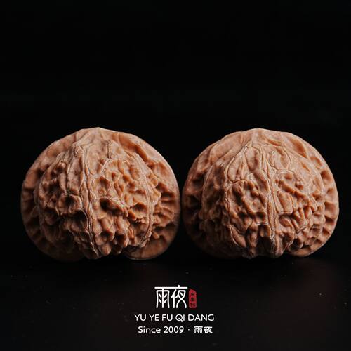 雨夜玉玺白茬宫灯狮子头文玩核桃