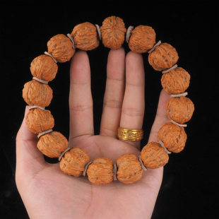 正四棱！正四棱！纯野太行山正四棱秋子核桃手持！！颗颗精选！