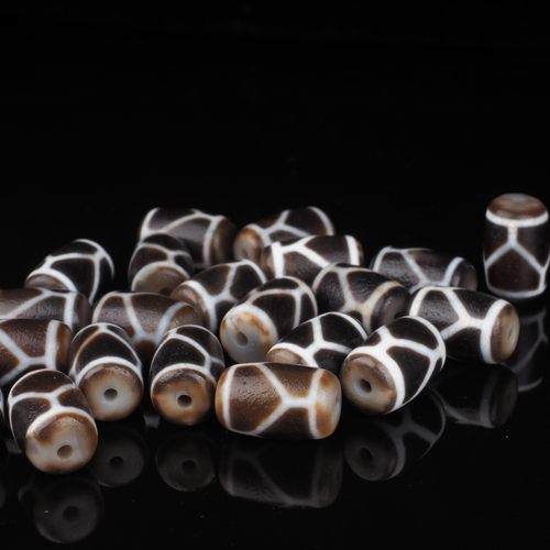 惠州钟志明台工手作包浆大尺寸白芯黑白桶珠达洛玛瑙diy配件饰品