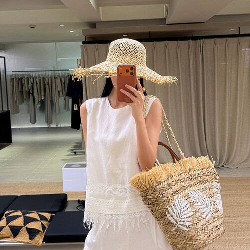ELSISSI度假风流苏纯色背心女夏