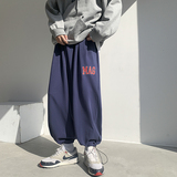 蓝色