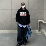 黑色