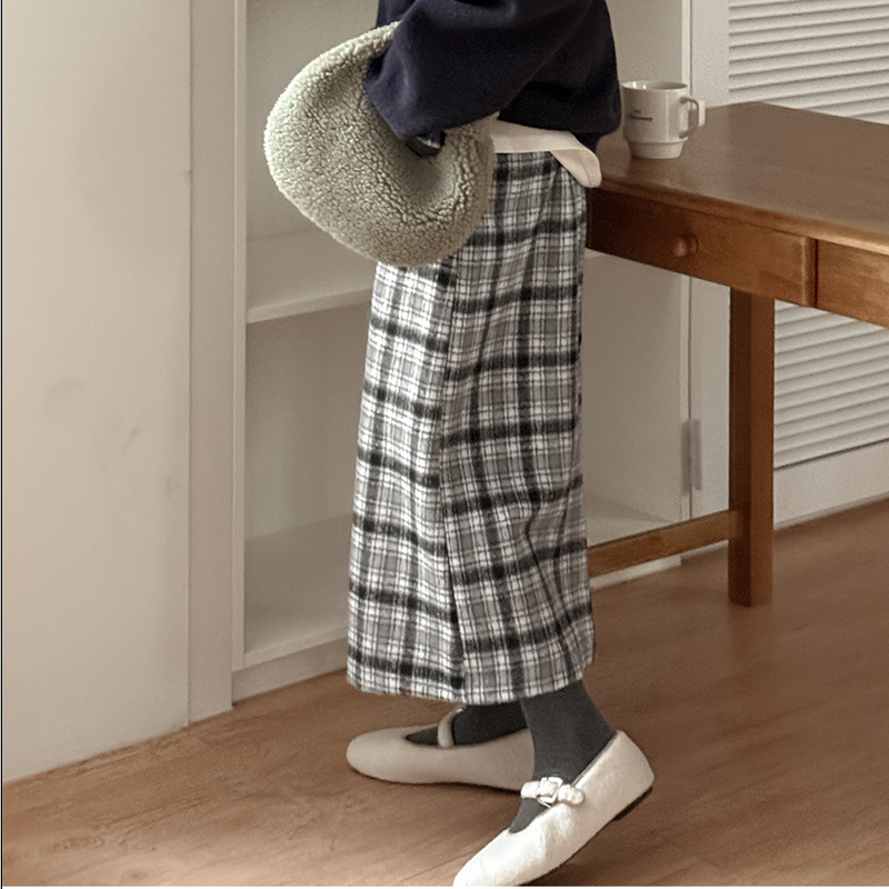 韩国代购大码女装2025靓丽冬装新款拉链后松紧格子毛呢开叉半身裙