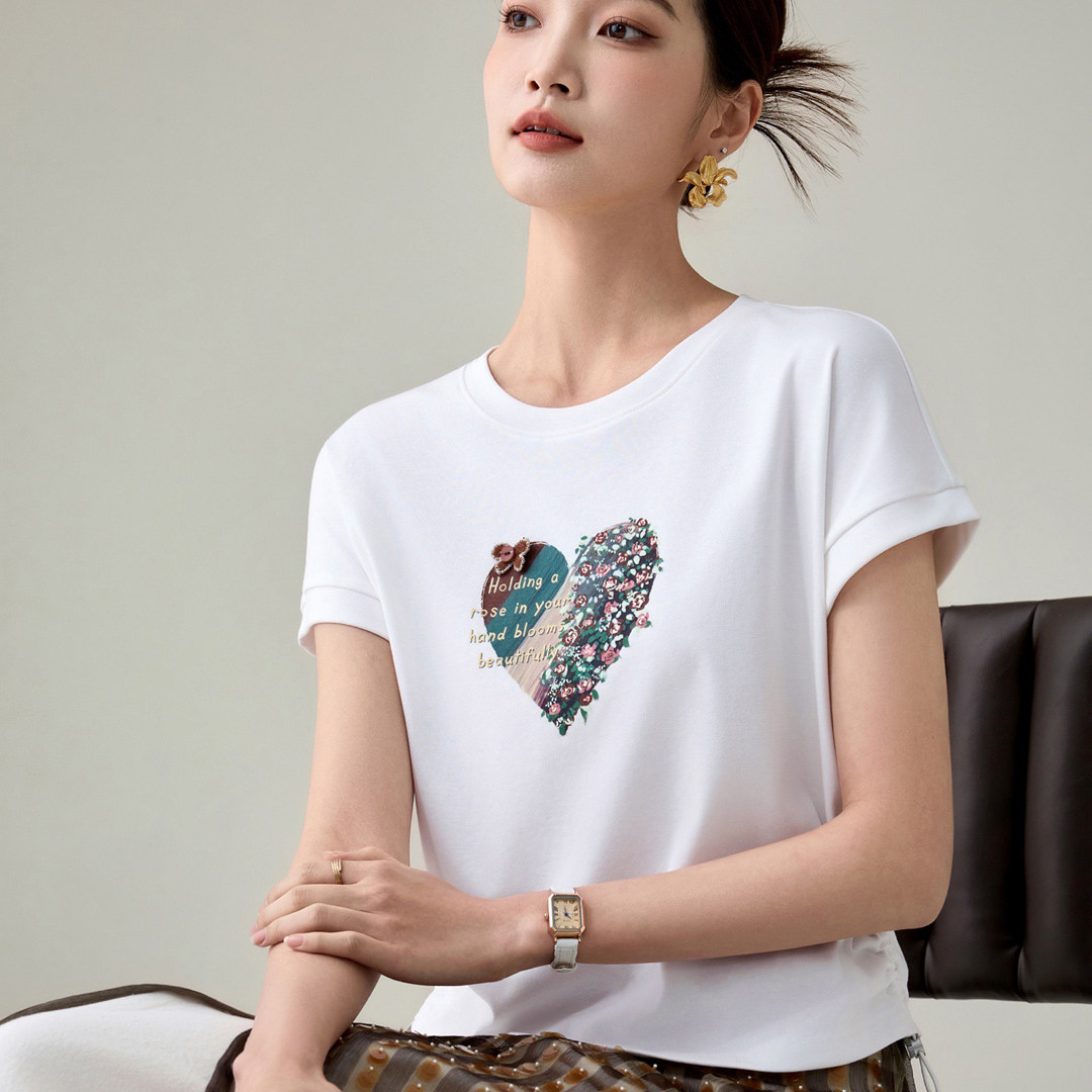 绝配新款女士夏季圆领短袖短款纯棉半袖6617休闲气质爱心印花T恤