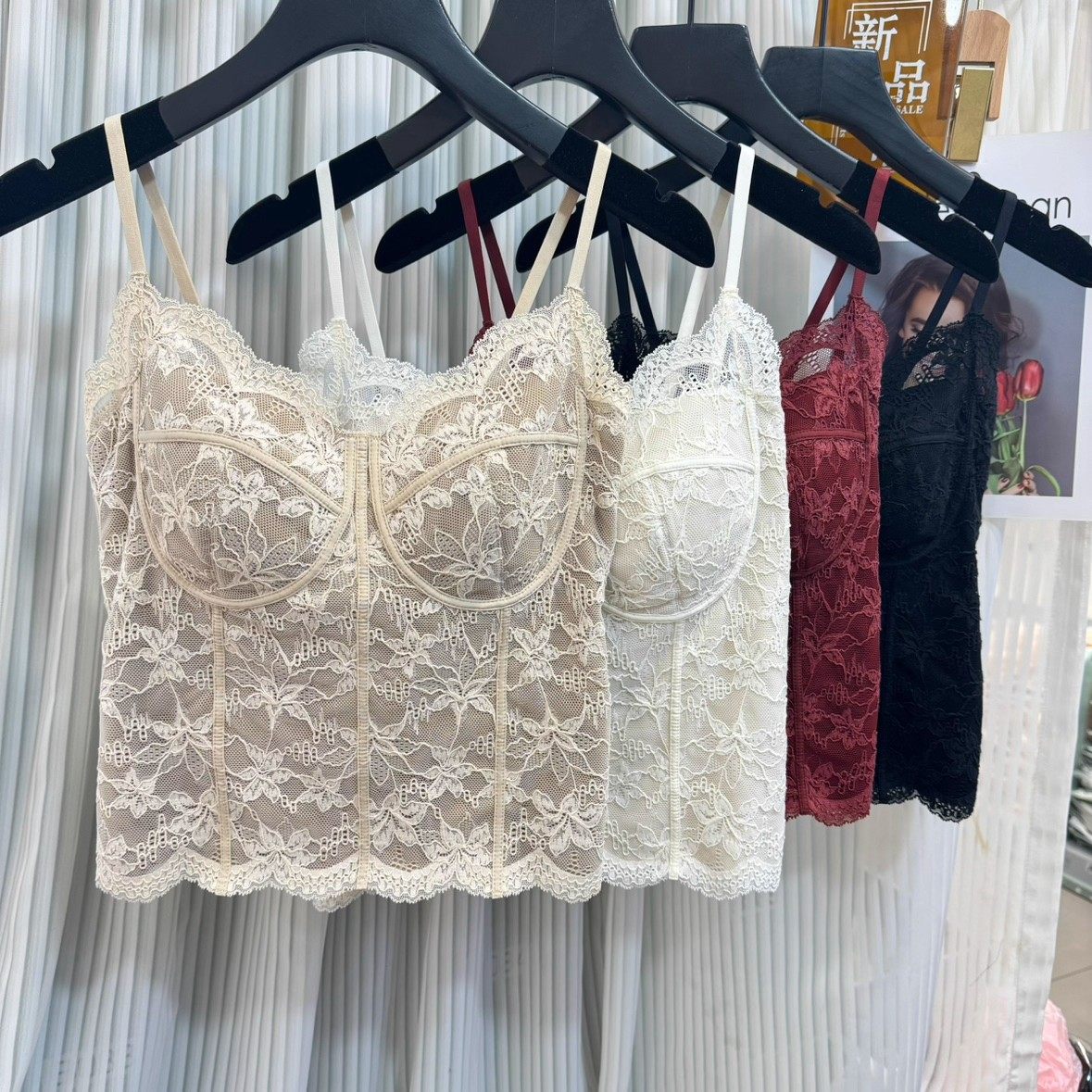 秋冬磨毛吊带带胸垫背心文胸