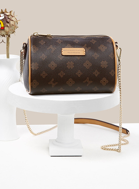 稻草人包包女士今年流行时尚品牌圆筒包小众妈妈包百搭休闲斜挎包