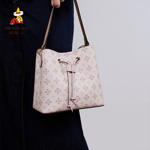 稻草人包包老花撞色抽绳水桶包包