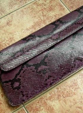 Vintage1970难得一见的整张紫色蟒蛇皮OVERSIZE款长方形手拿包