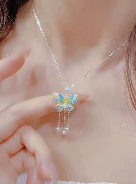 搭配新款蝴蝶饰品仙女甜美流苏