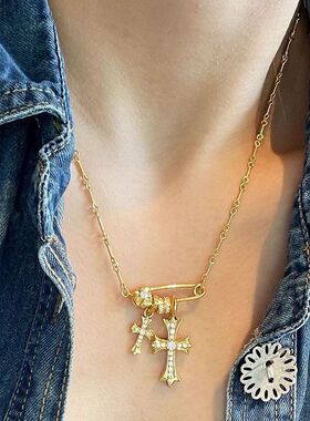 爆款锁骨十字架小红书别针女小众